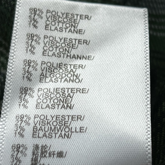 NWT- Urban Outfitters. Gorgeous green plaid mini skirt. XS. Super cute ☺️ - Picture 8 of 8